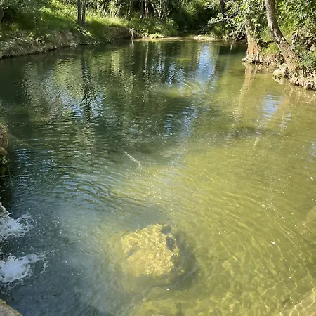 Vakantiehuis Le Domaine De La Tuilerie - De Charme En Bord De Riviere Avec Piscine